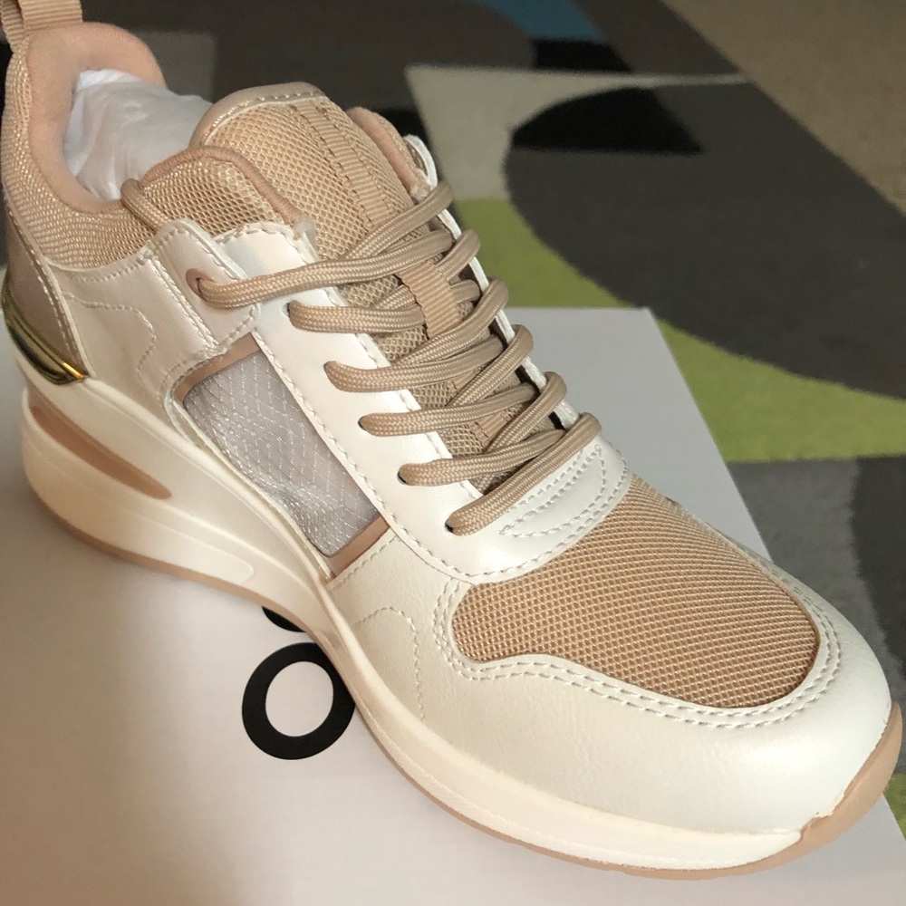 Brand new Aldo shoes with tag